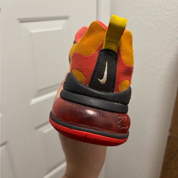 Nike Airmax 270 red - Picture 3 of 9